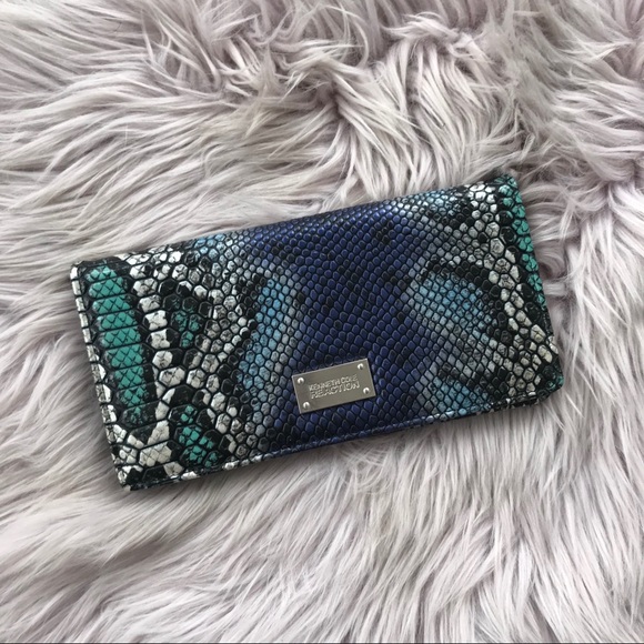 Kenneth Cole Handbags - Kenneth Cole Blue Faux Snake Wallet